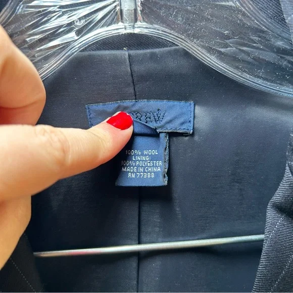 J. Crew Navy Pinstripe Blazer women’s 6 classic professional business - Picture 4 of 7